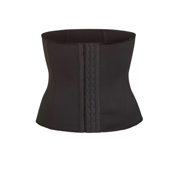 Skims Waist Trainer. Extra Strong Support💕 - Picture 3 of 8